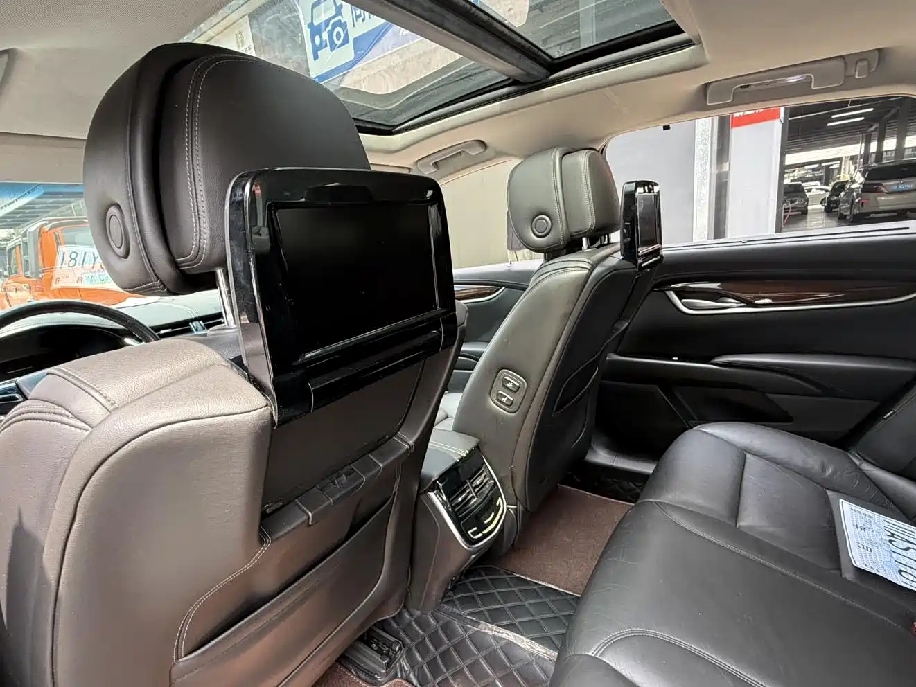 Cadillac XTS 2014 2014 28T Luxury Edition