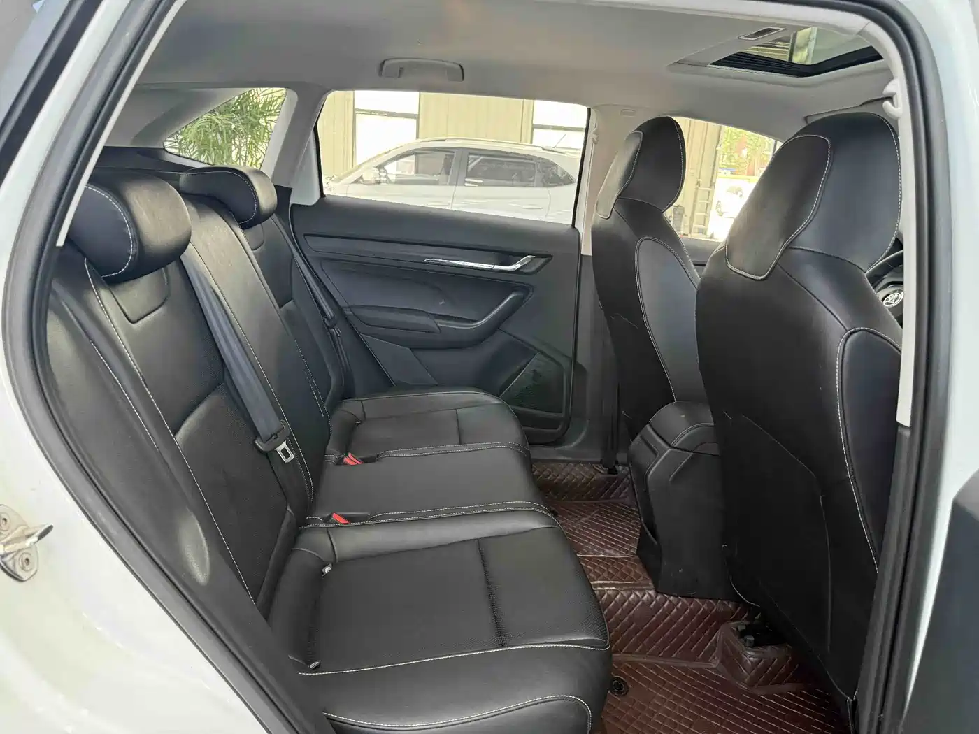Škoda Kamiq 2023 Facelift 1.5L Auto Comfort Edition фото 16
