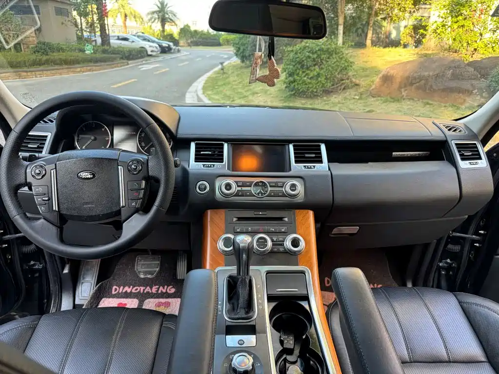 Фото 14 - Land Rover Range Rover Sport