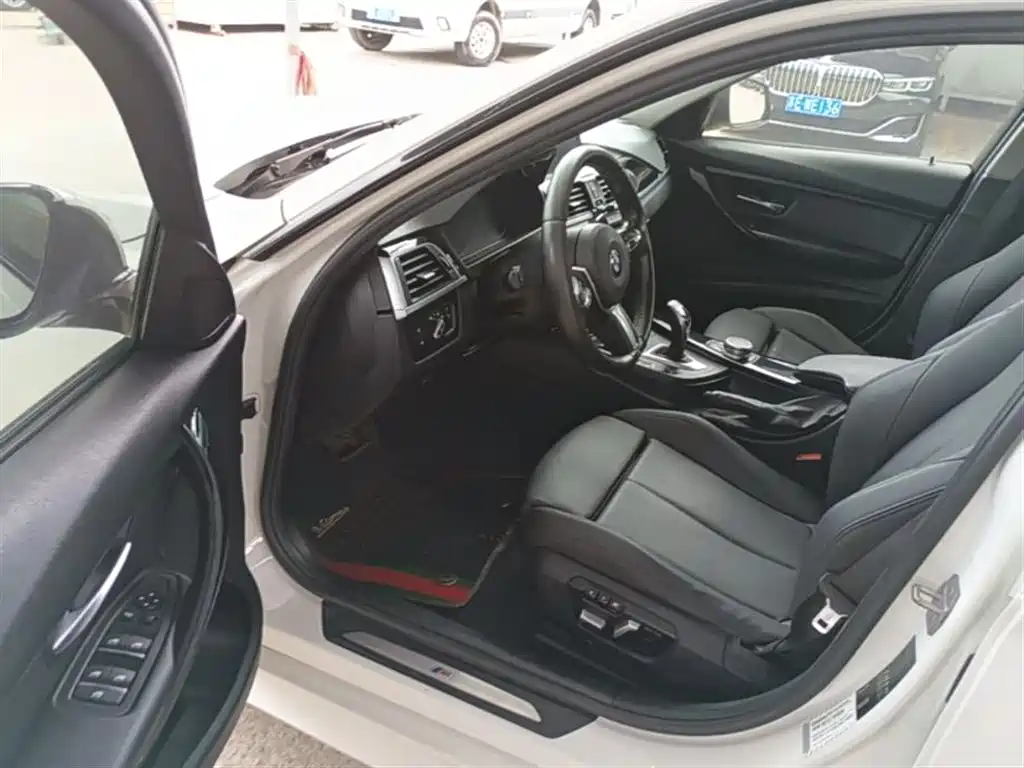 BMW 3 Series 2018 320Li Leading M Sport Package фото 15