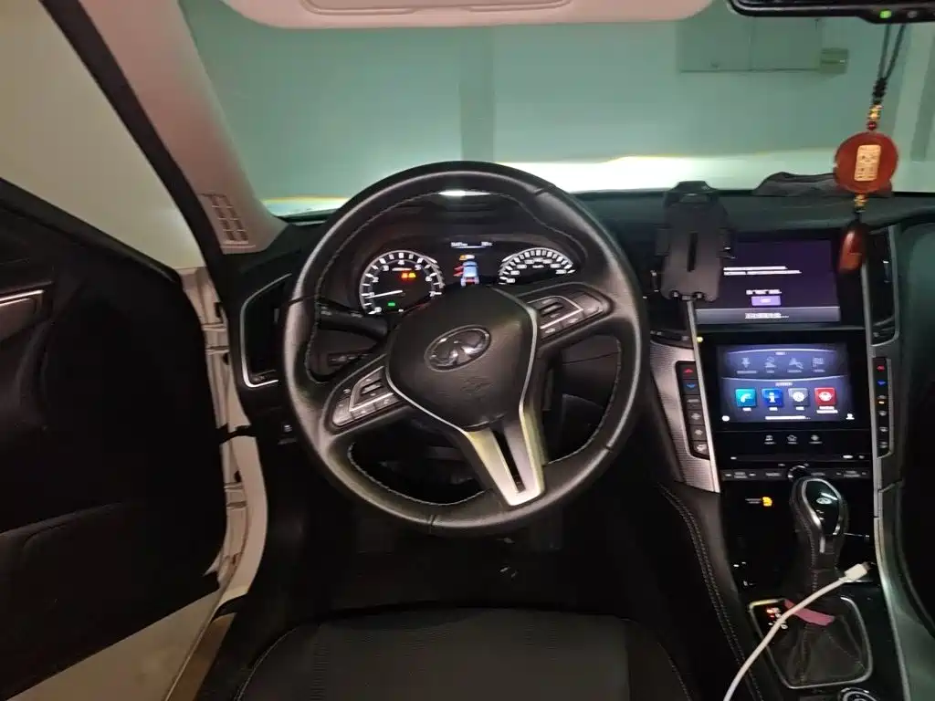 Infiniti Q50L 2021 2021 2.0T Leisure