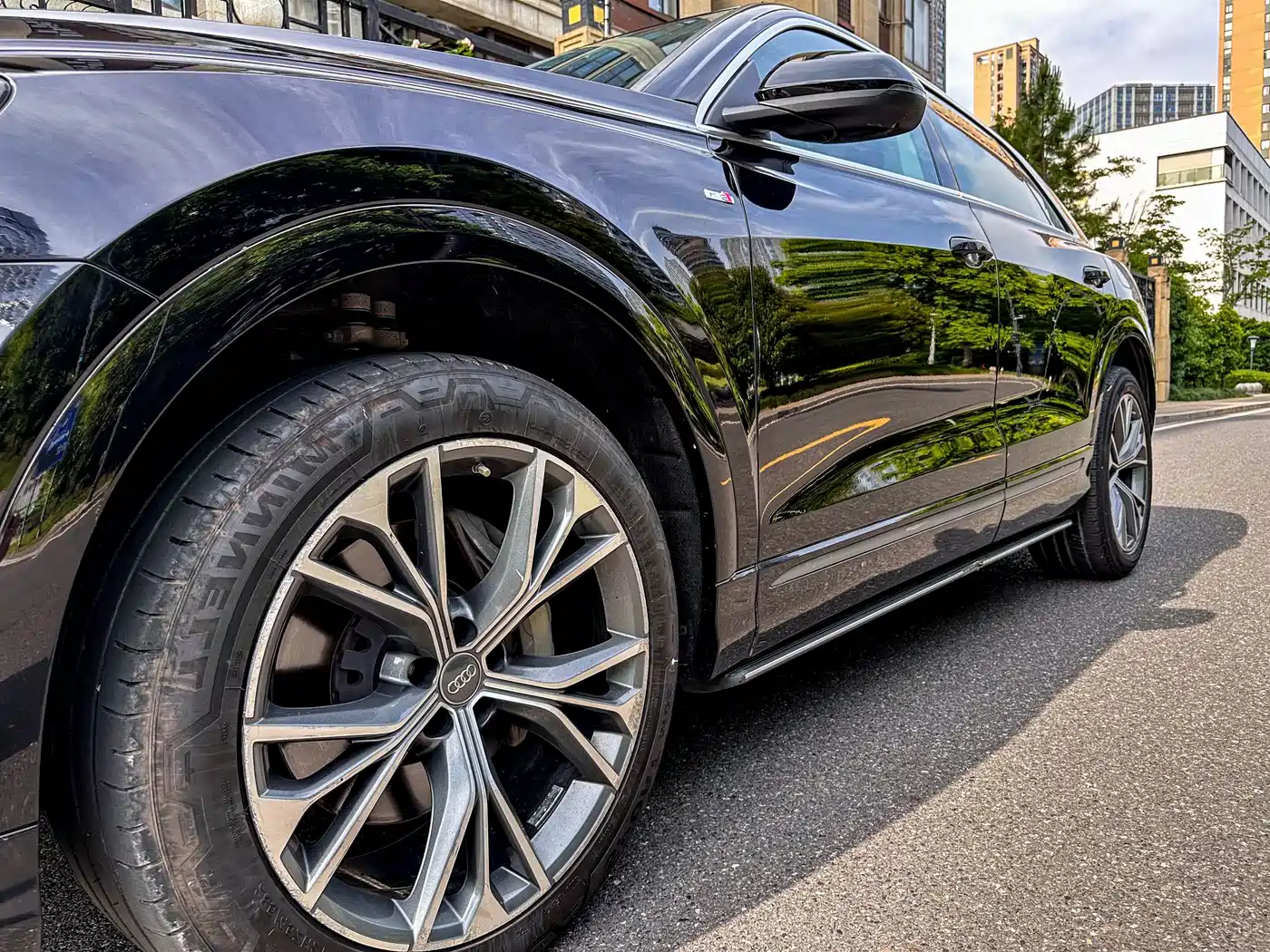 Audi Q8 2019 55 TFSI Luxury Dynamic фото 6