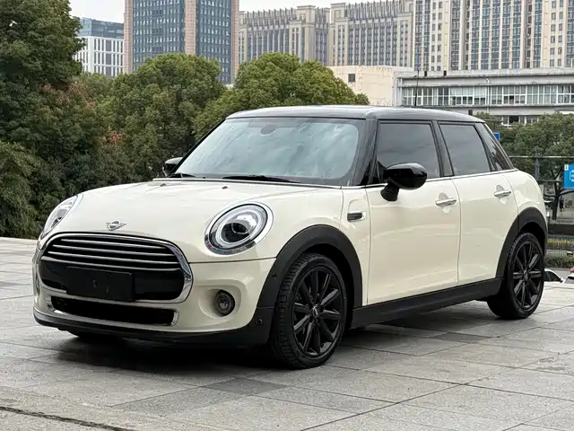 MINI 