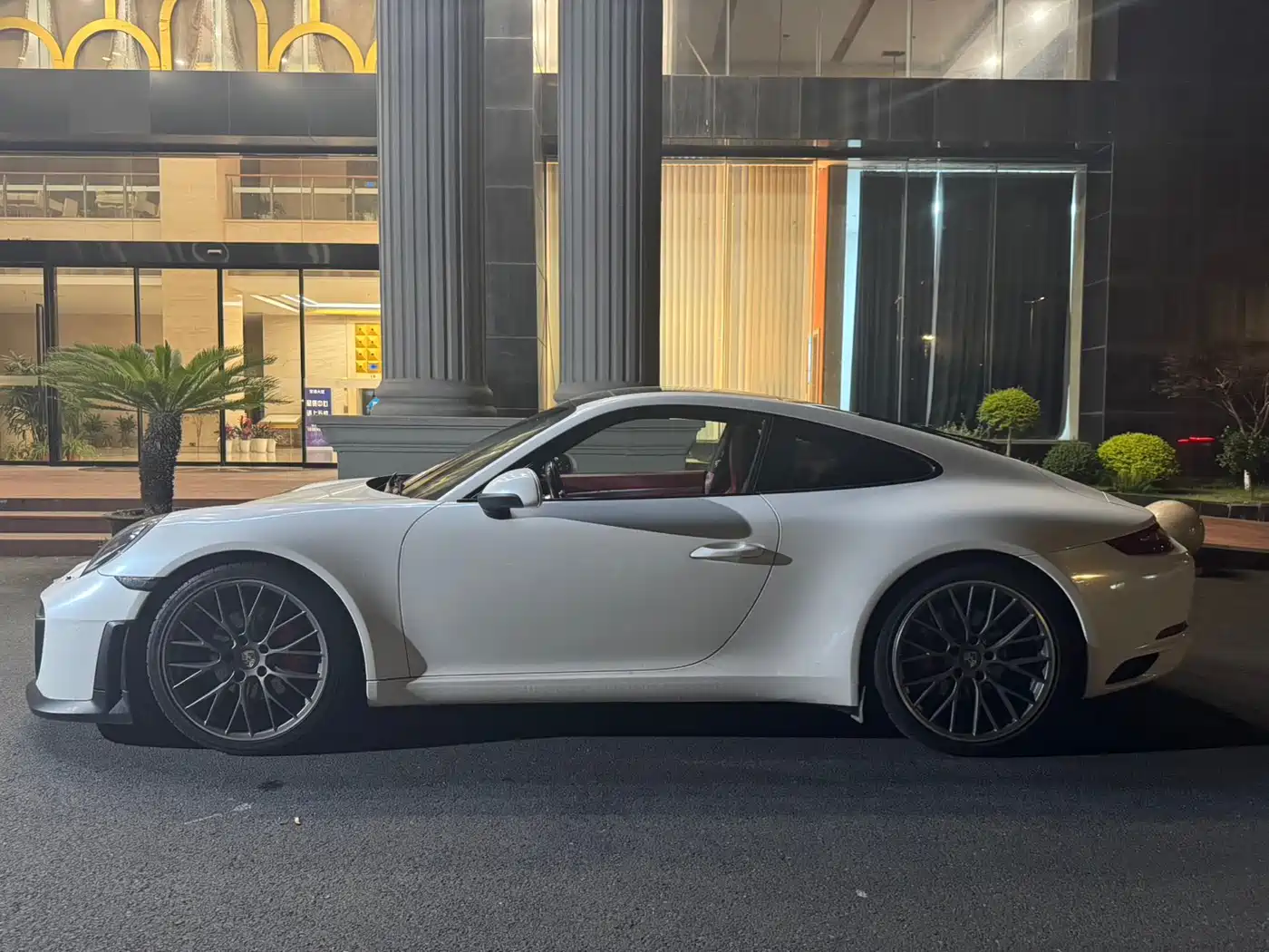 Porsche 911 2016 Carrera 3.0T фото 3