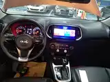 Фото 13 - Kia KX3