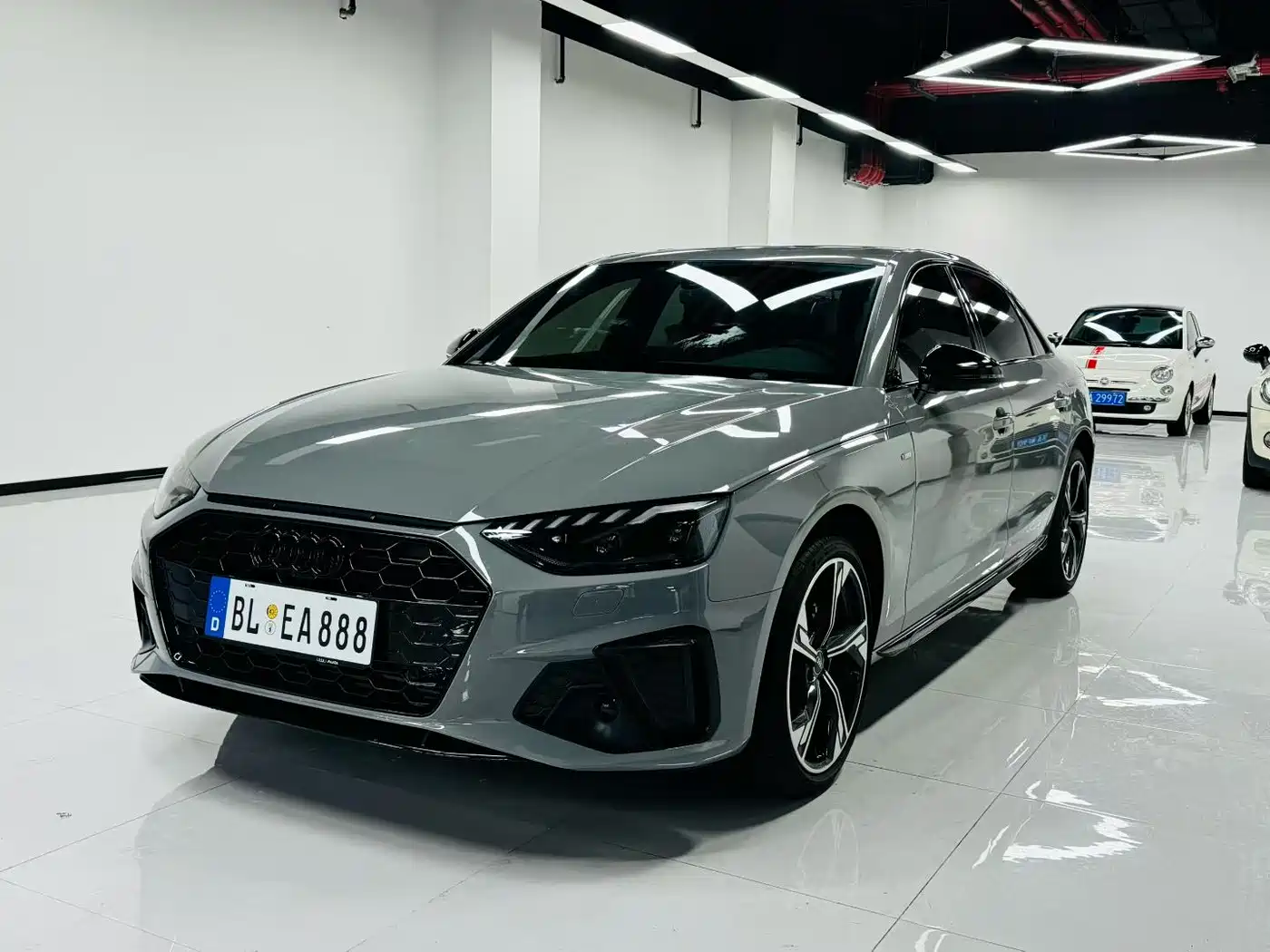 Audi A4L 2025 2 Million Celebration Edition 40 TFSI Luxury Dynamic