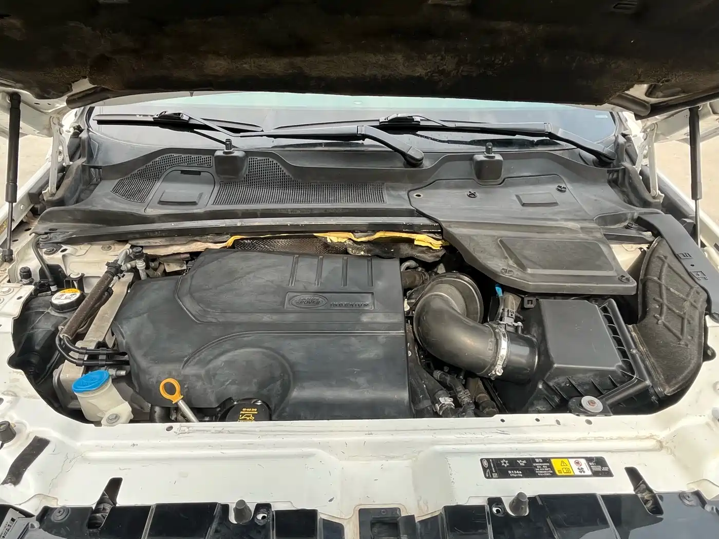 Land Rover Discovery Sport 2018 240PS SE Edition фото 17