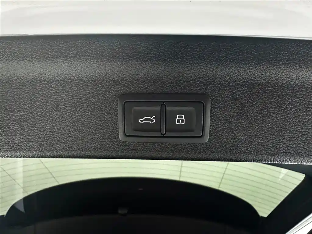 Audi Q3 2023 35 TFSI Fashion Dynamic (1.4T) фото 18