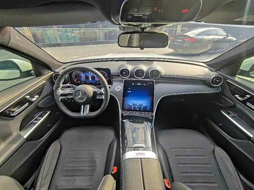 Mercedes-Benz C-Class 2022 C 200 L Sport Version фото 5