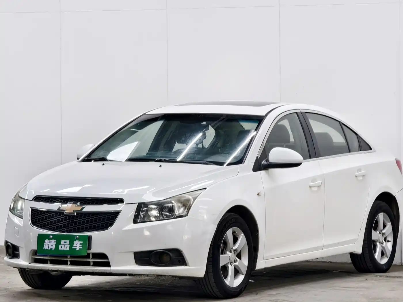 Фото 1 - Chevrolet Cruze