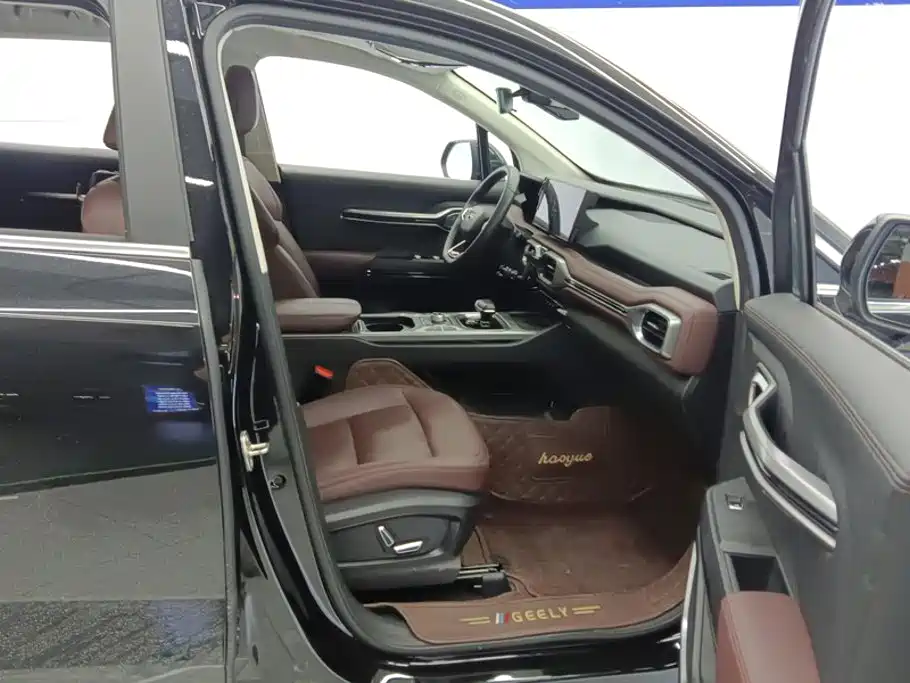 Geely Haoyue 2021 2022 Model 1.8TD DCT Flagship 7-Seater