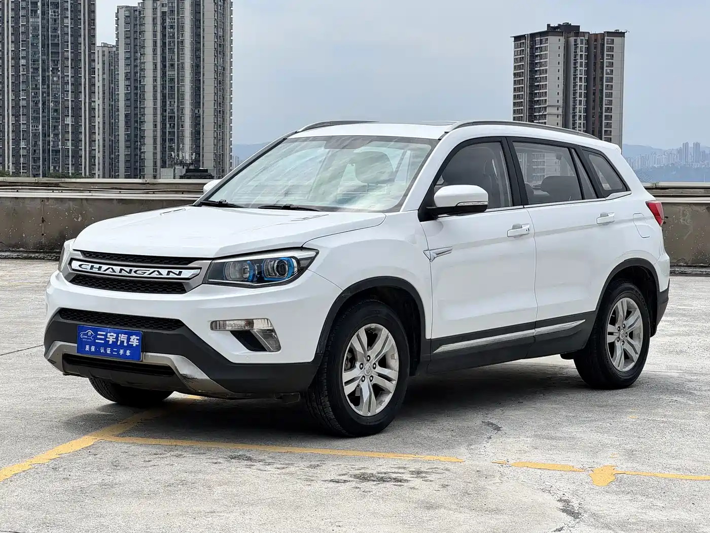 Фото 1 - Changan CS75