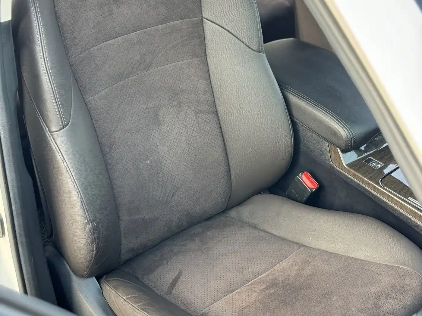 Toyota Reiz 2015 2013 2.5V Premium Edition