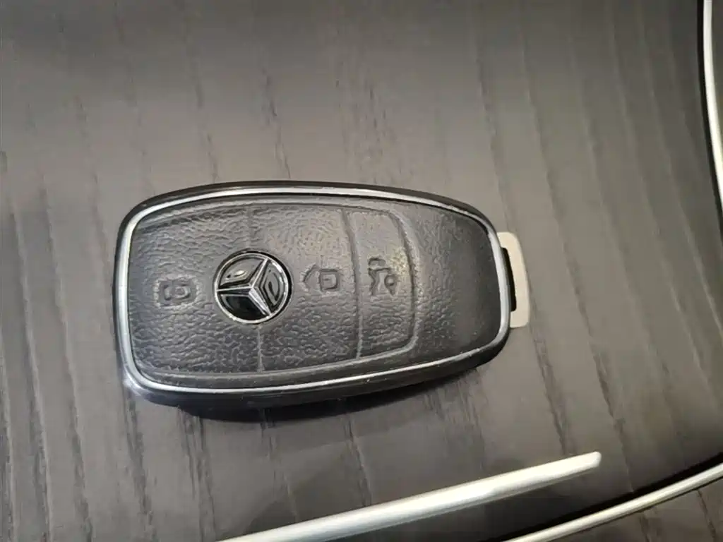 Mercedes-Benz E-Class 2021 Facelift E 300 L Sport Fashion фото 9