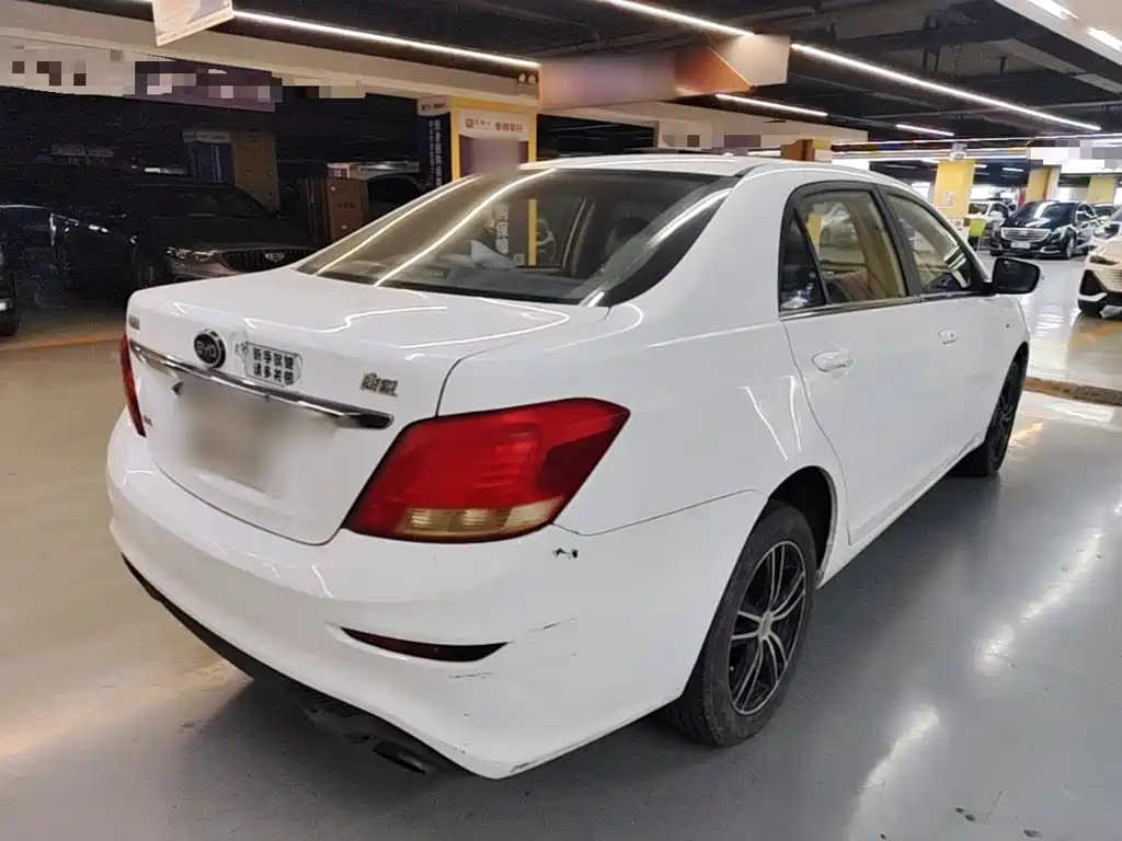 BYD Surui 2015 2015 1.5L Manual Comfort Model