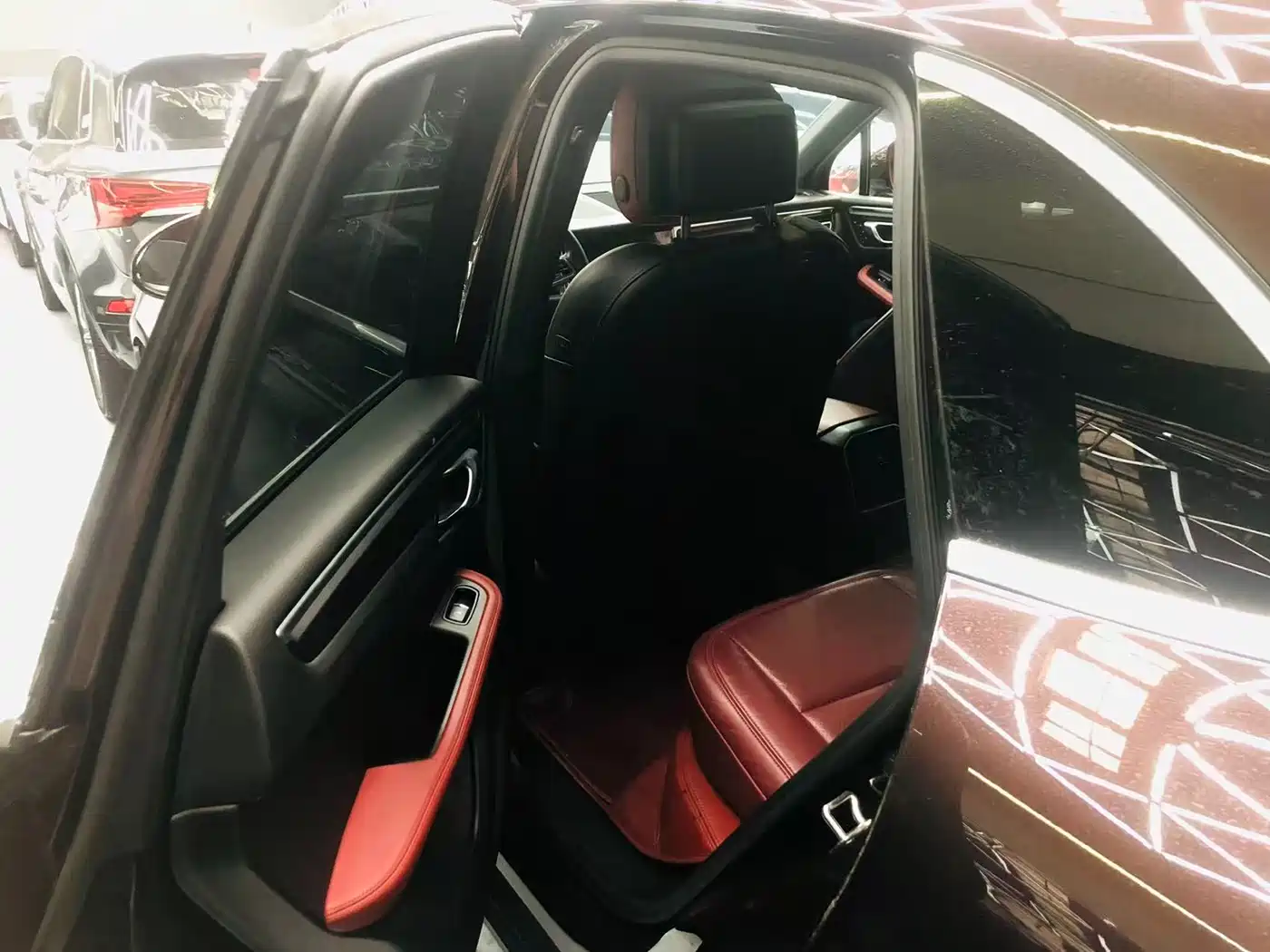 Porsche Macan 2020 Macan 2.0T фото 27