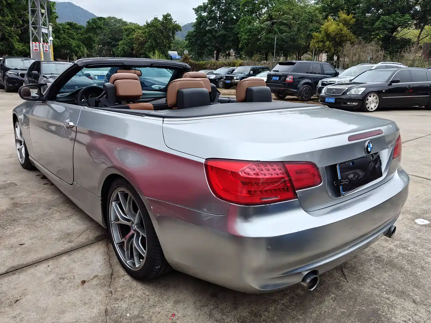 BMW 3 Series (Import) 2011 335i Convertible Coupe фото 13