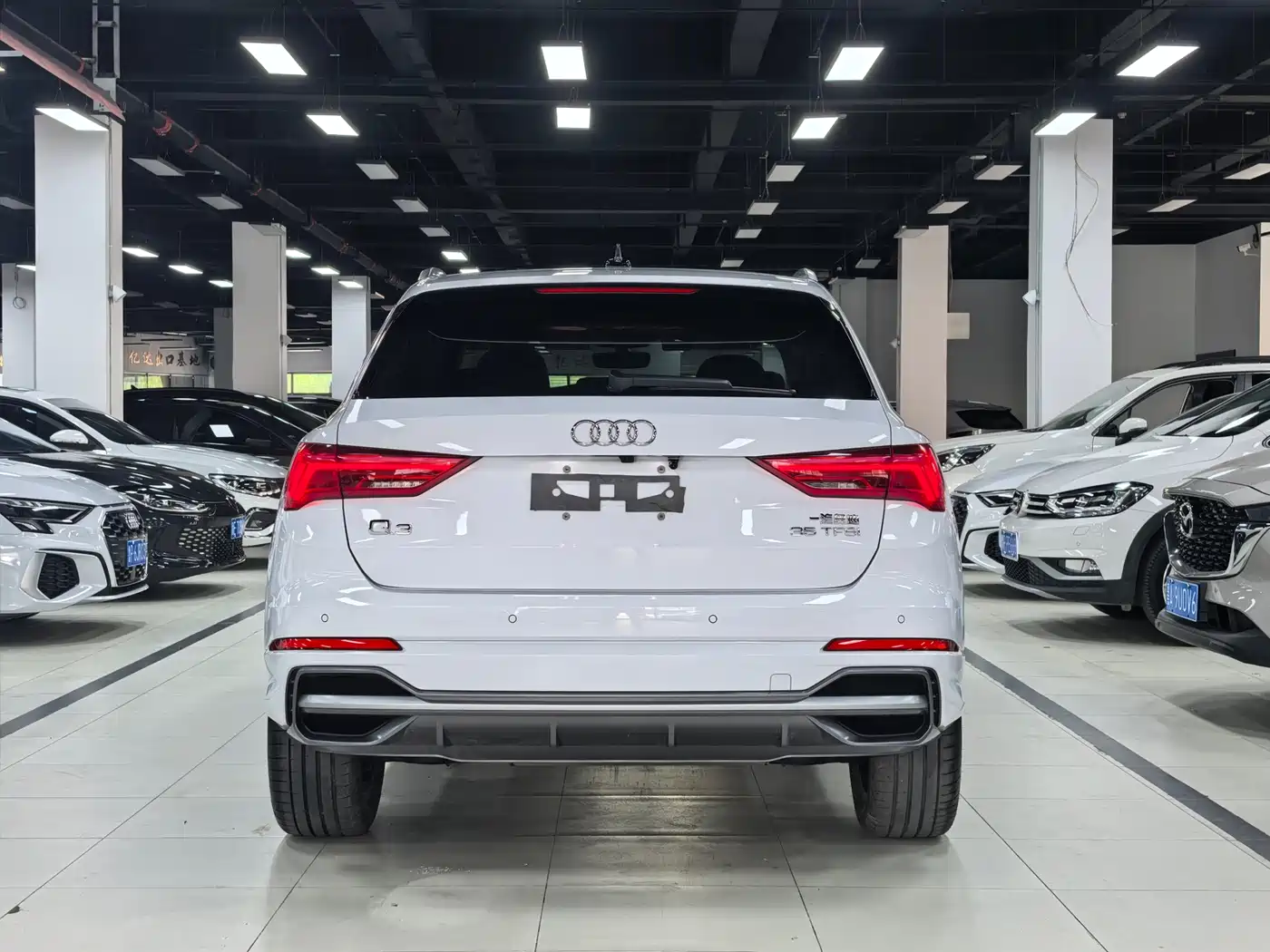 Audi Q3 2023 35 TFSI Fashion Dynamic (1.4T) фото 25