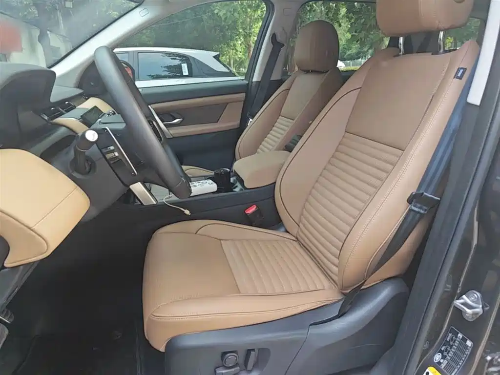 Land Rover Discovery Sport 2024 Performance Technology Edition фото 15