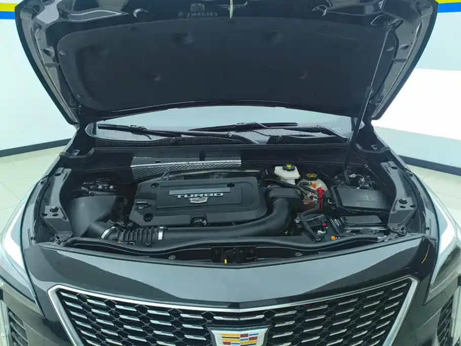 Cadillac XT4 2022 28T FWD Premium фото 10