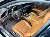 Фото 9 - Lexus LS