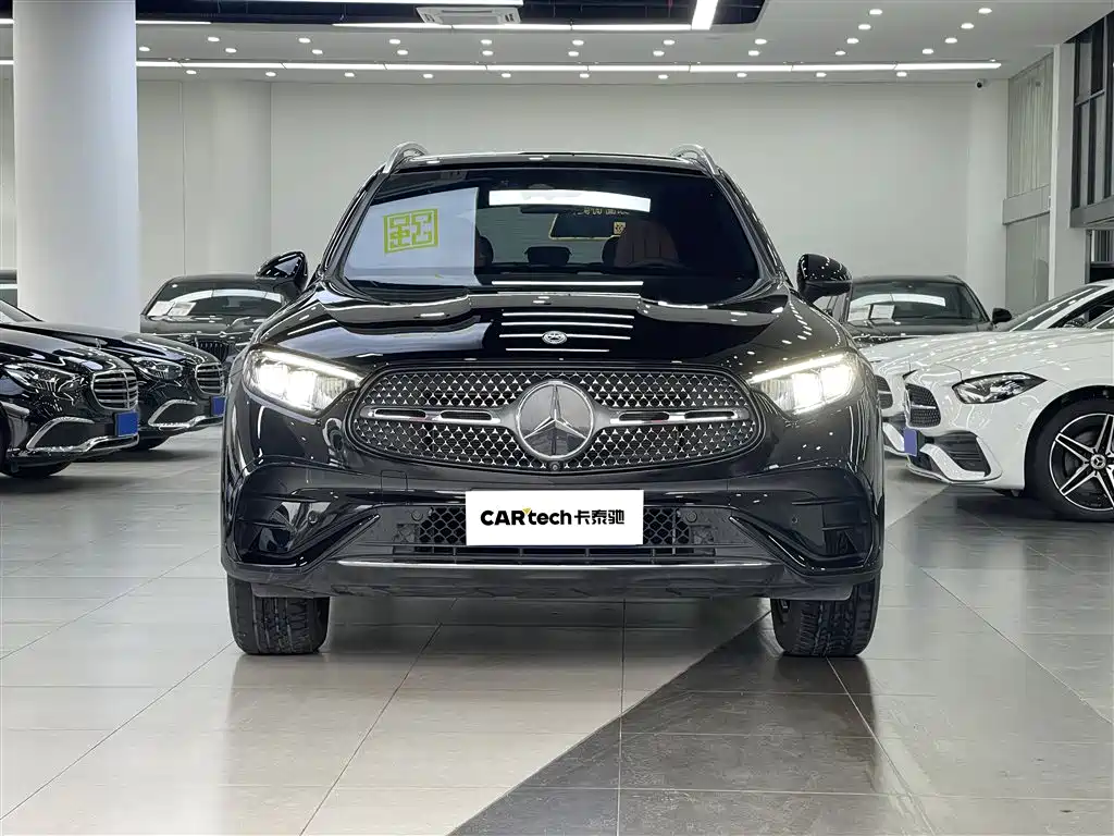 Mercedes-Benz GLC 2023 GLC 300 L 4MATIC Dynamic 7-Seater фото 2
