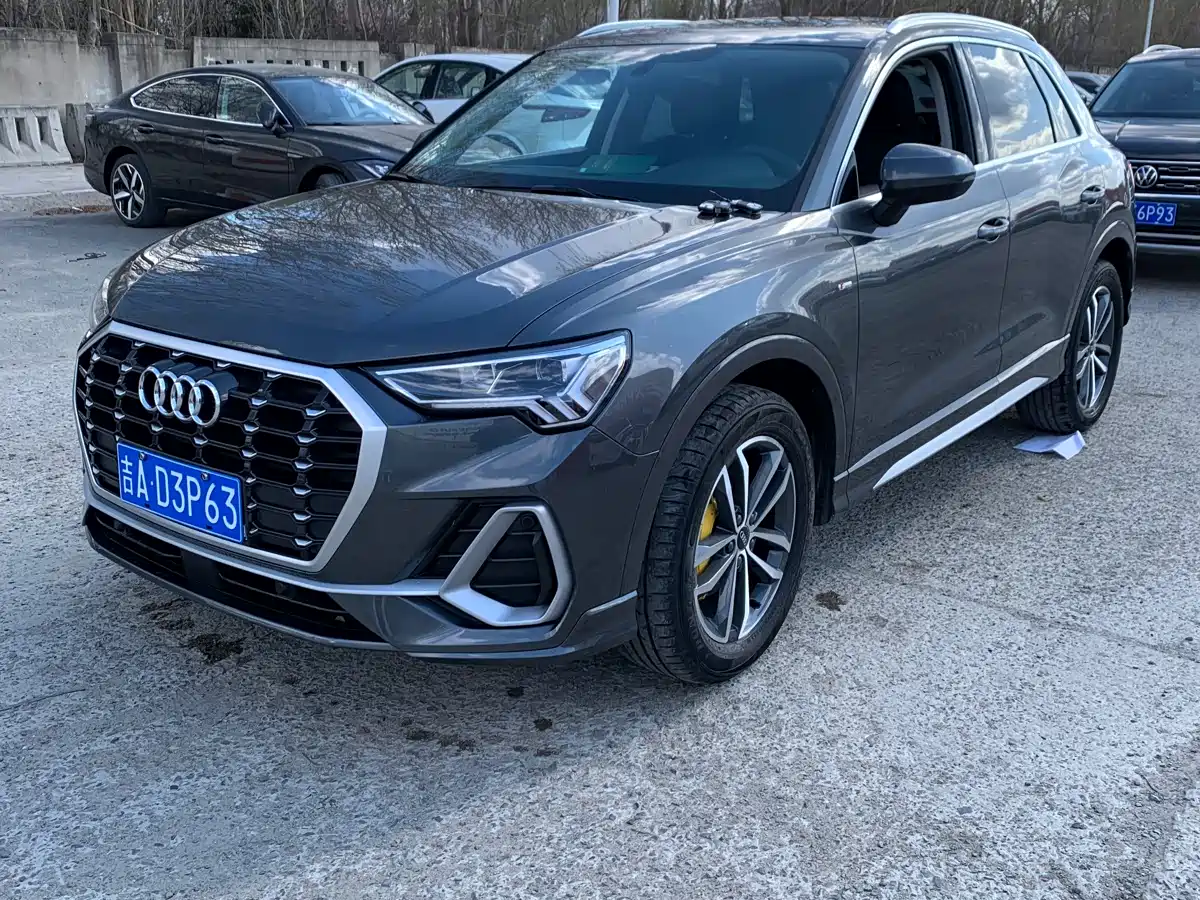 Audi Q3 2022 35 TFSI Progressive Dynamic
