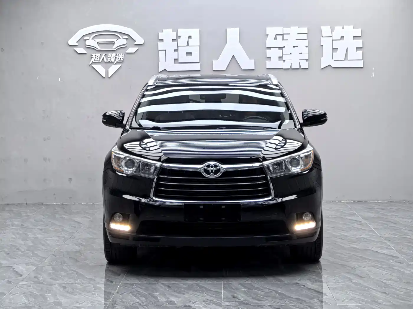 TOYOTA HIGHLANDER
