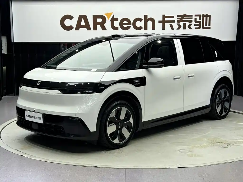  ZEEKR Zeekr MIX 2025 Smart Driving Edition
