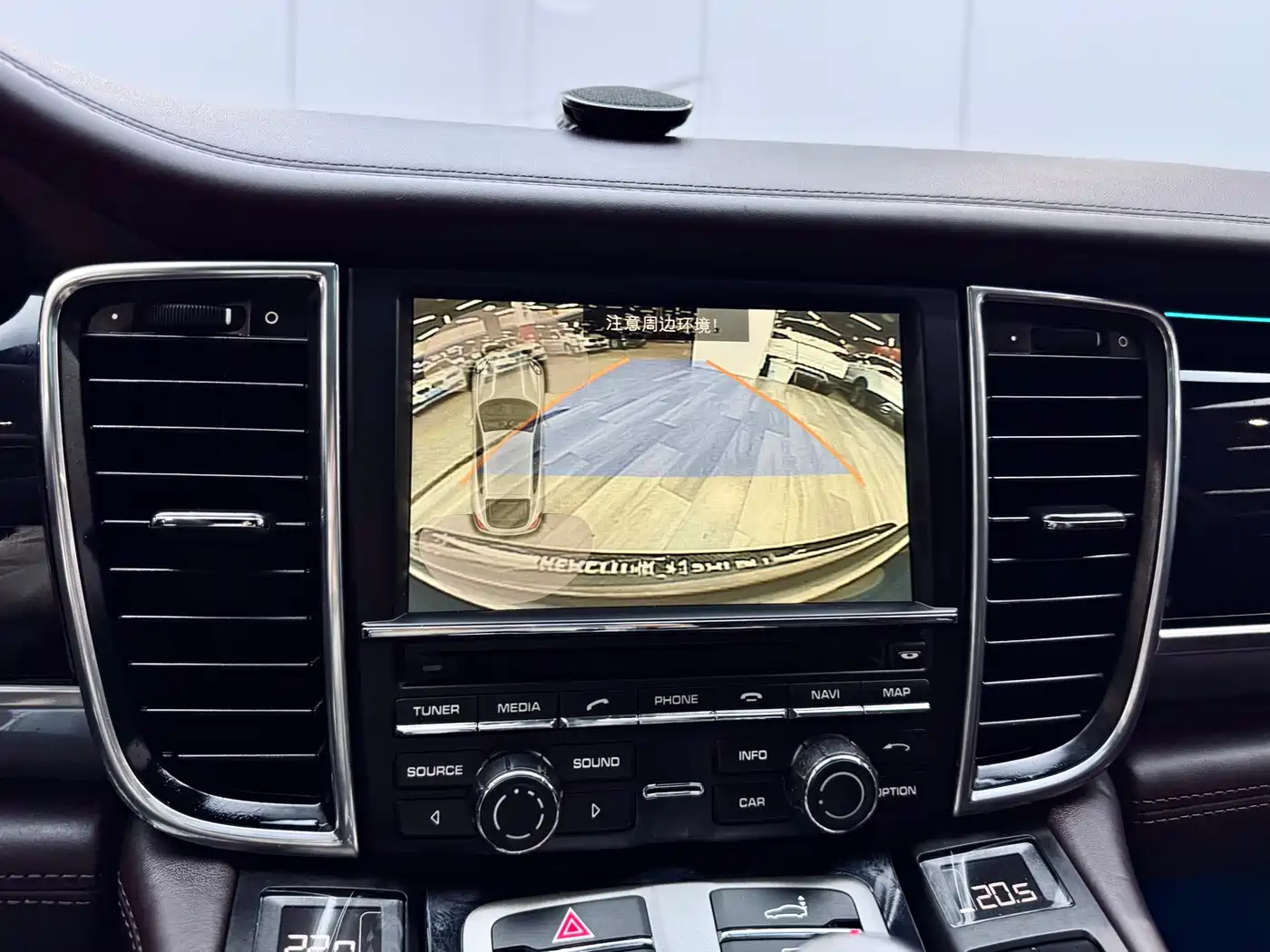 Porsche Panamera 2014 Panamera S Executive 3.0T фото 16