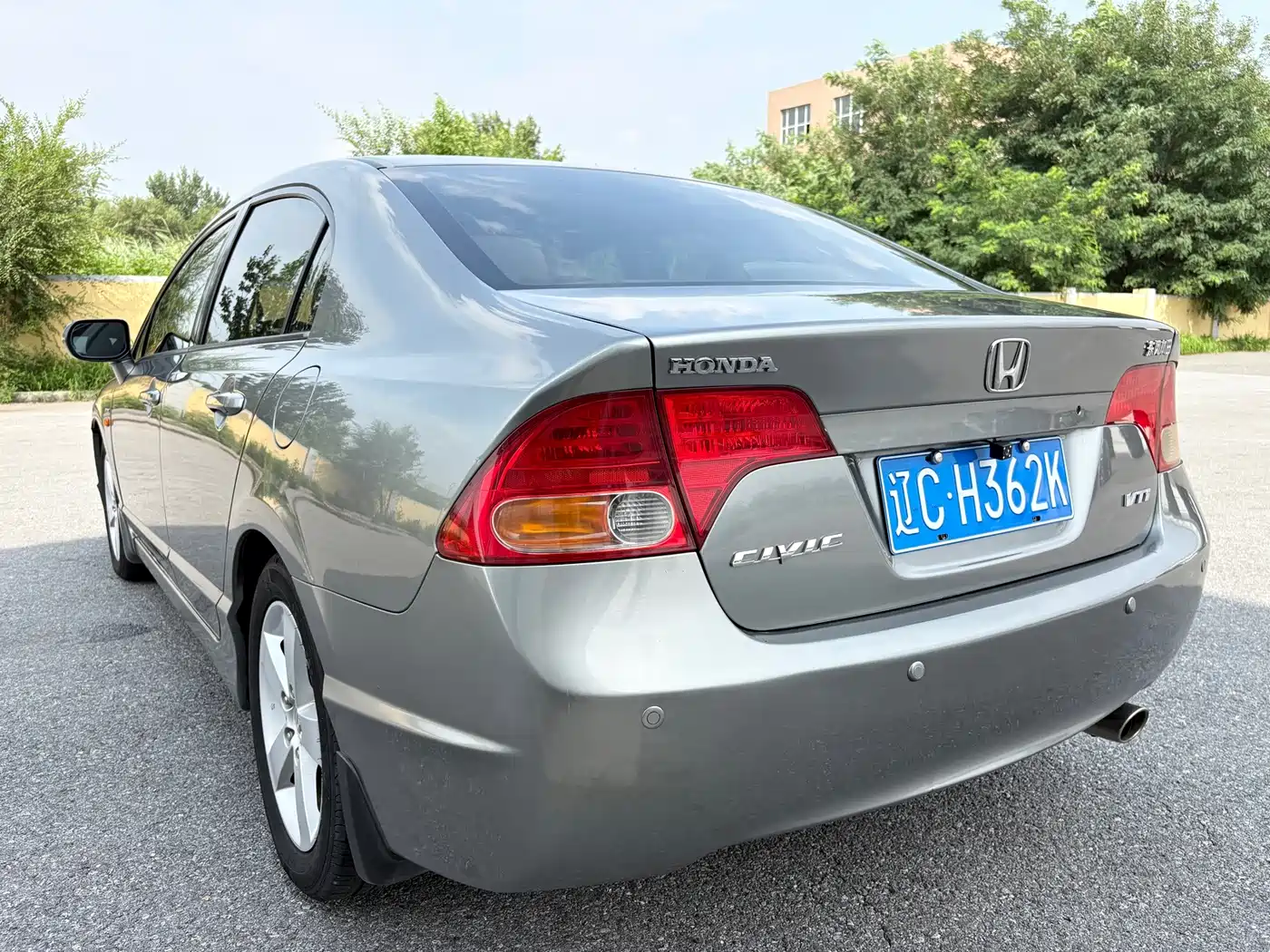 Photo 4 - Honda Civic