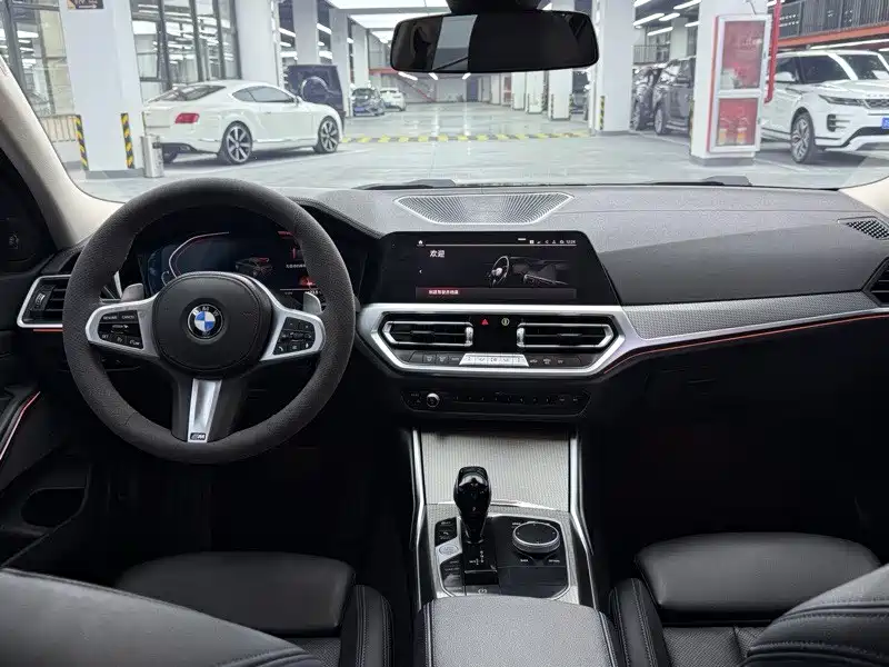 Фото 6 - BMW 3 Series