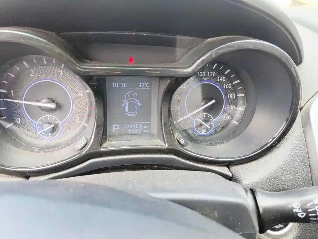 Jiangling Yusheng S350 2015 2013 2.4T Automatic 2WD Diesel Luxury 5-seater