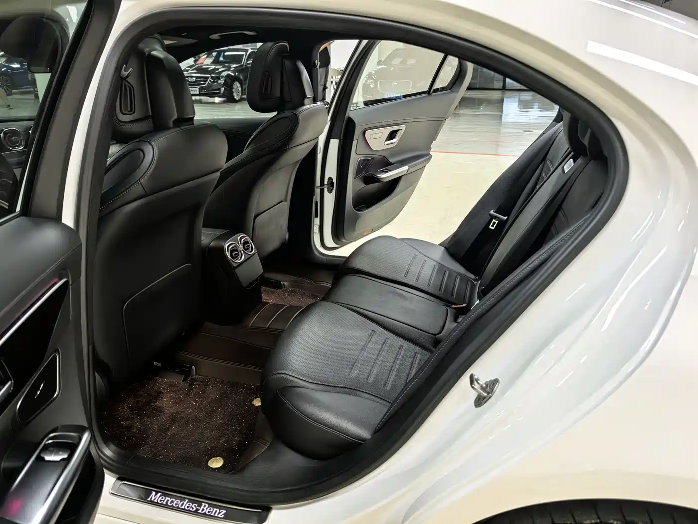 Mercedes-Benz C-Class 2023 C 260 L Sport фото 14