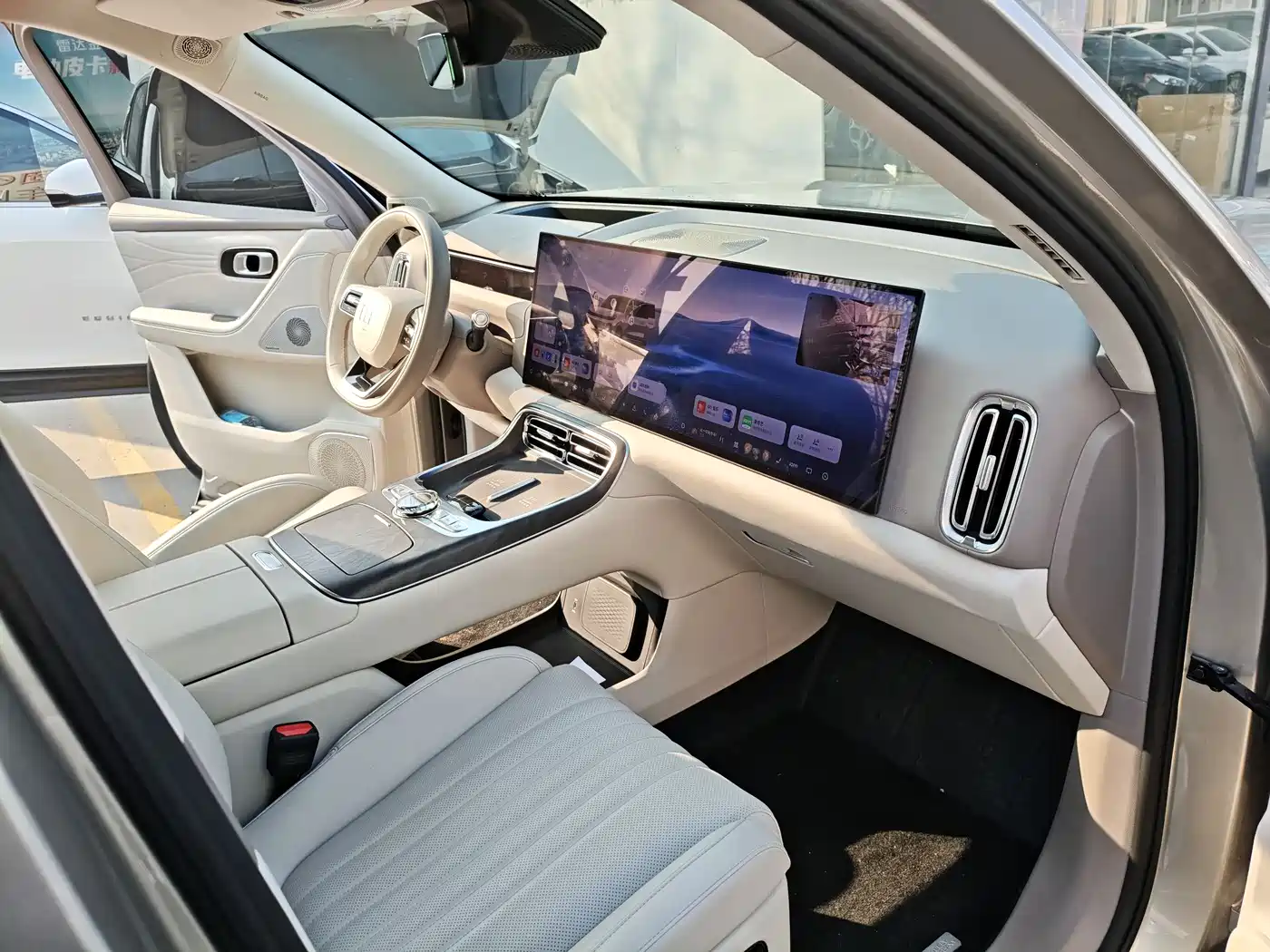 Geely Galaxy Galaxy M9 2025 Base Model фото 14
