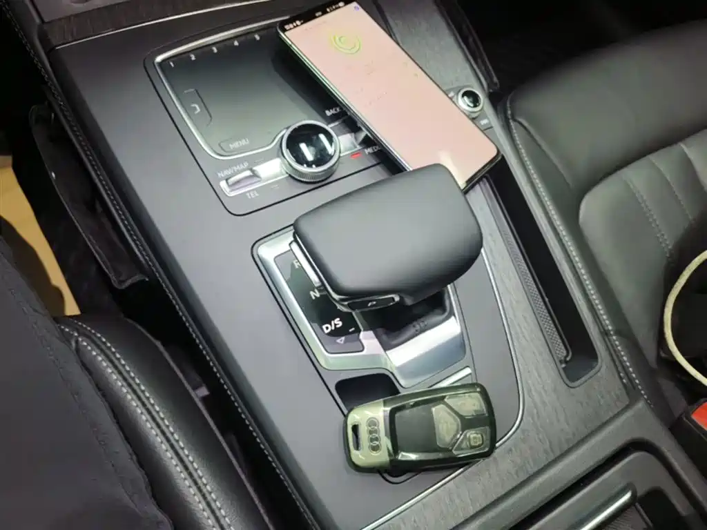Audi Q5L 2020 45 TFSI Premium Elegance фото 14