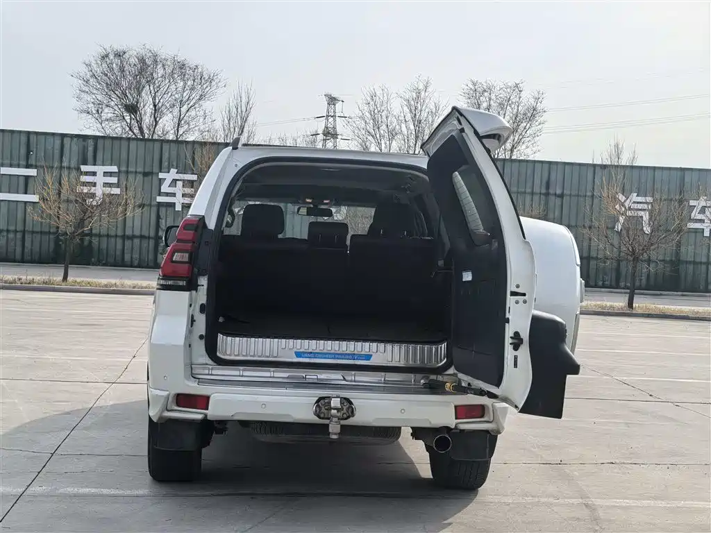 Toyota Prado 2019 3.5L Automatic TX-L Zunxiang Edition with Rear-mounted Spare Tire фото 7