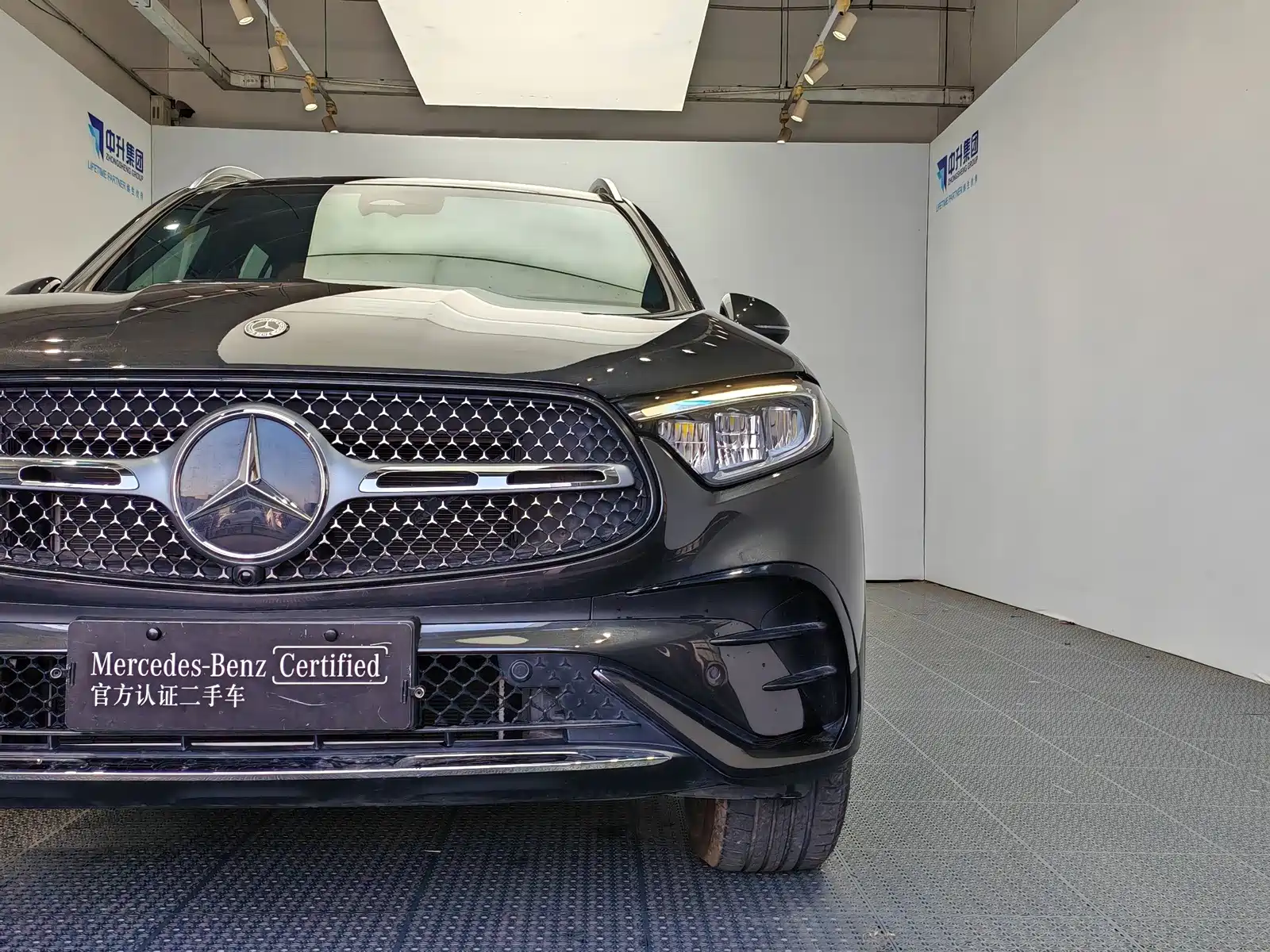 Фото 18 - Mercedes-Benz GLC