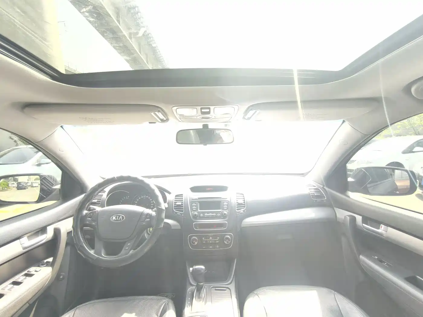 Kia Sorento 2013 2.4L 7-seat Gasoline Comfort Edition фото 7