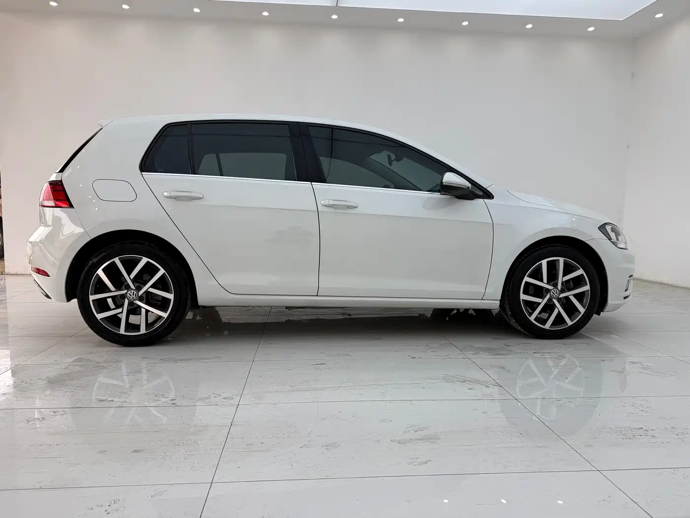 Volkswagen Golf 2020 280TSI DSG Comfort фото 19