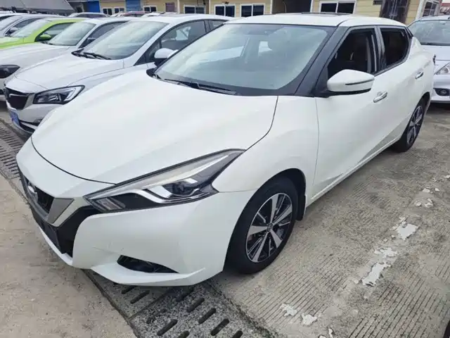 Nissan Bluebird 2020