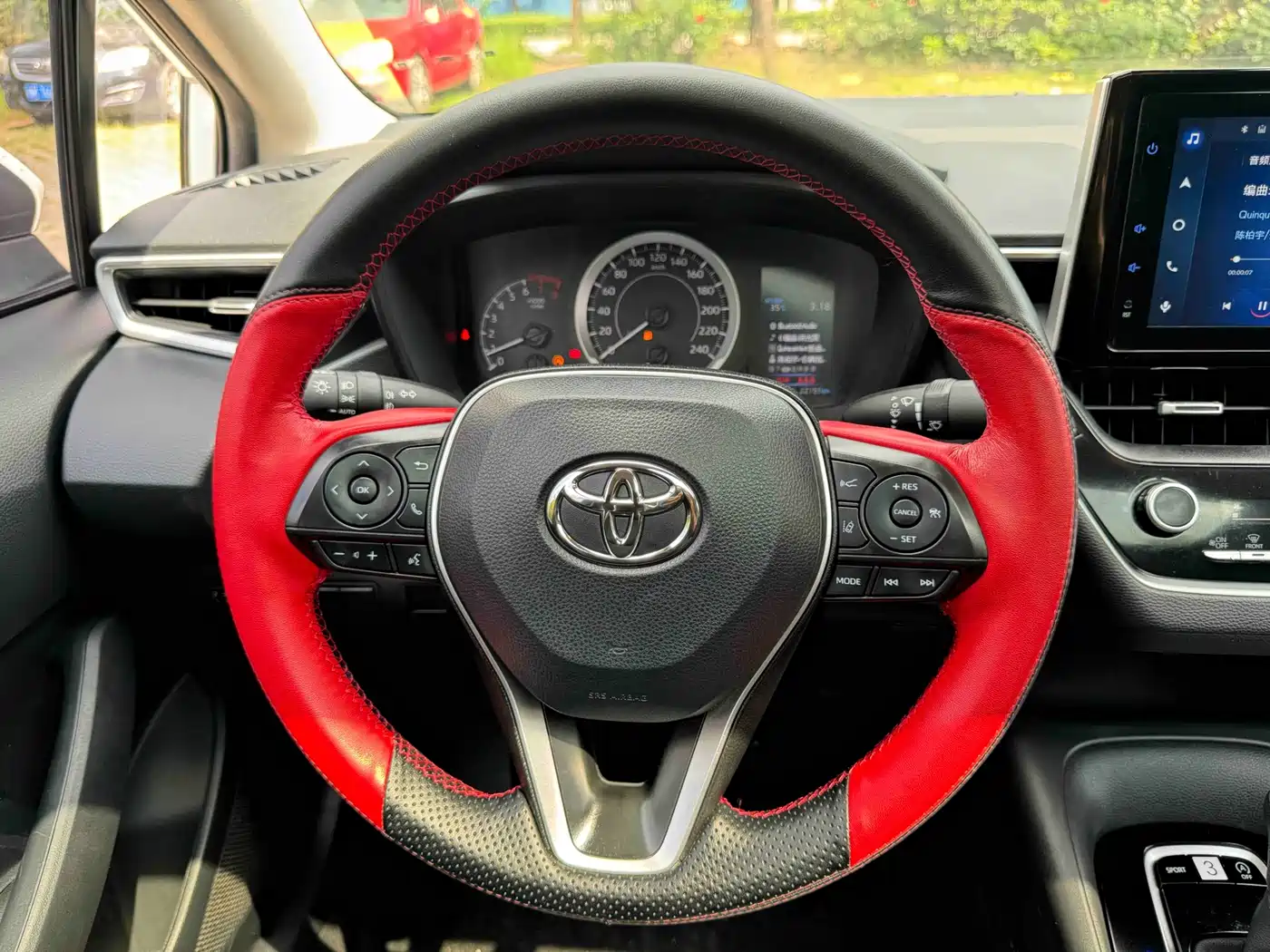 Toyota Corolla 2021 1.2T S-CVT Elite PLUS Edition фото 13