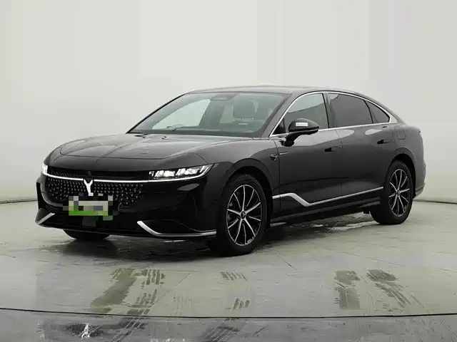 Voyah Passion PHEV, Полный привод, максимальный запас хода, Флагман