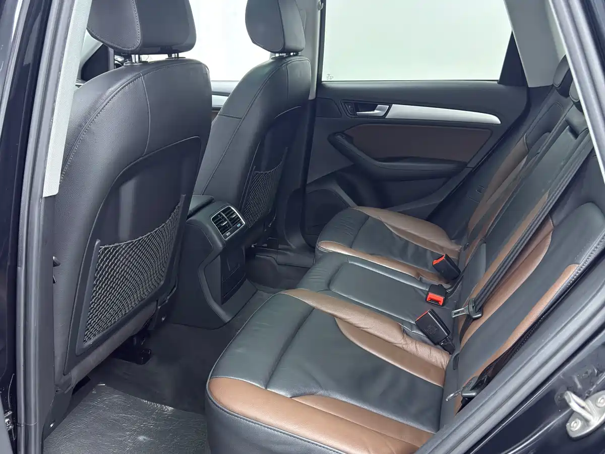 Audi Q5 2018 Collector's Edition 40 TFSI Technology фото 7
