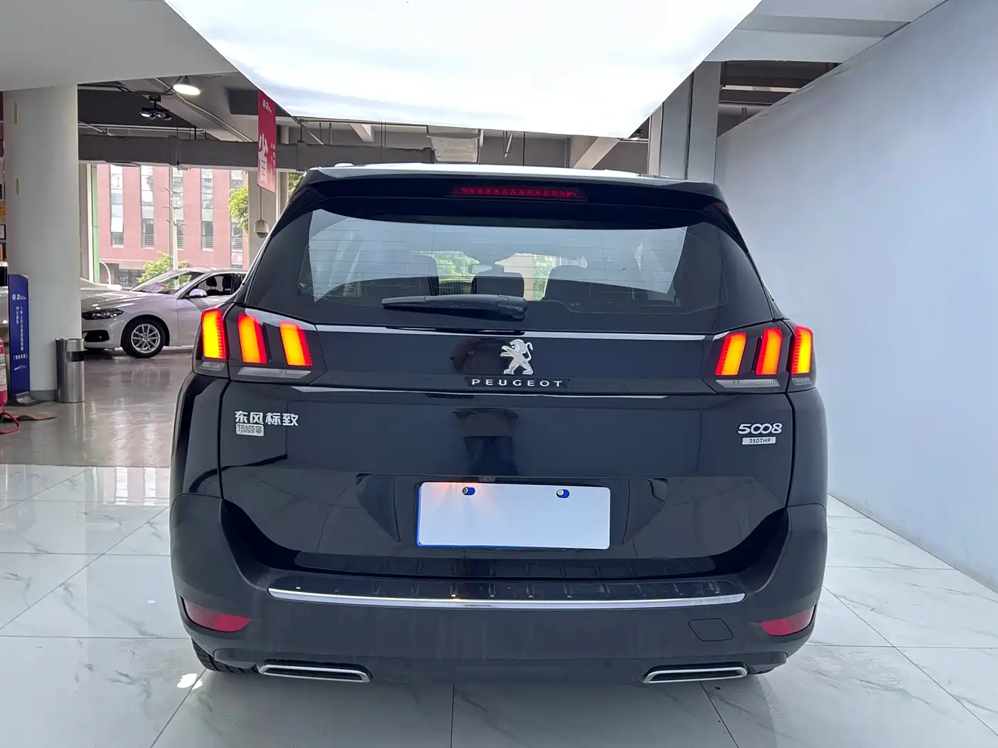 Peugeot 5008 2017 350THP 7-seat Elite Edition фото 6