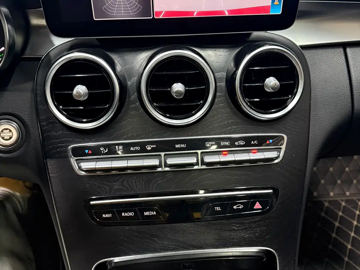 Mercedes-Benz C-Class 2019 C 260 L Sport фото 21