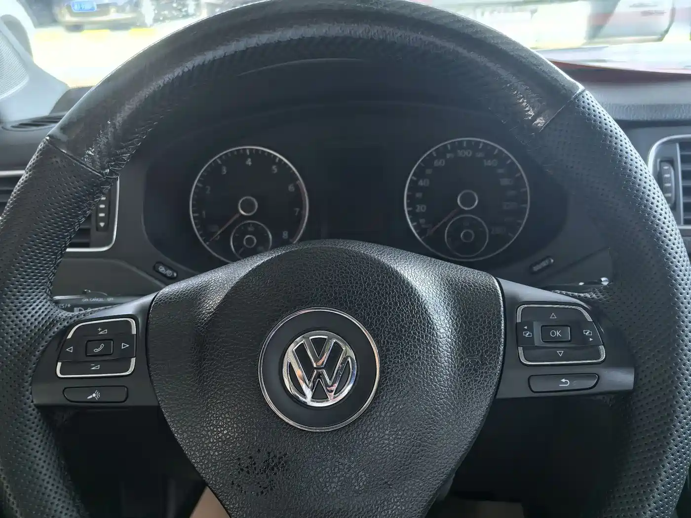 Volkswagen Sagitar 2014 Facelift 1.4TSI Automatic Luxury фото 12