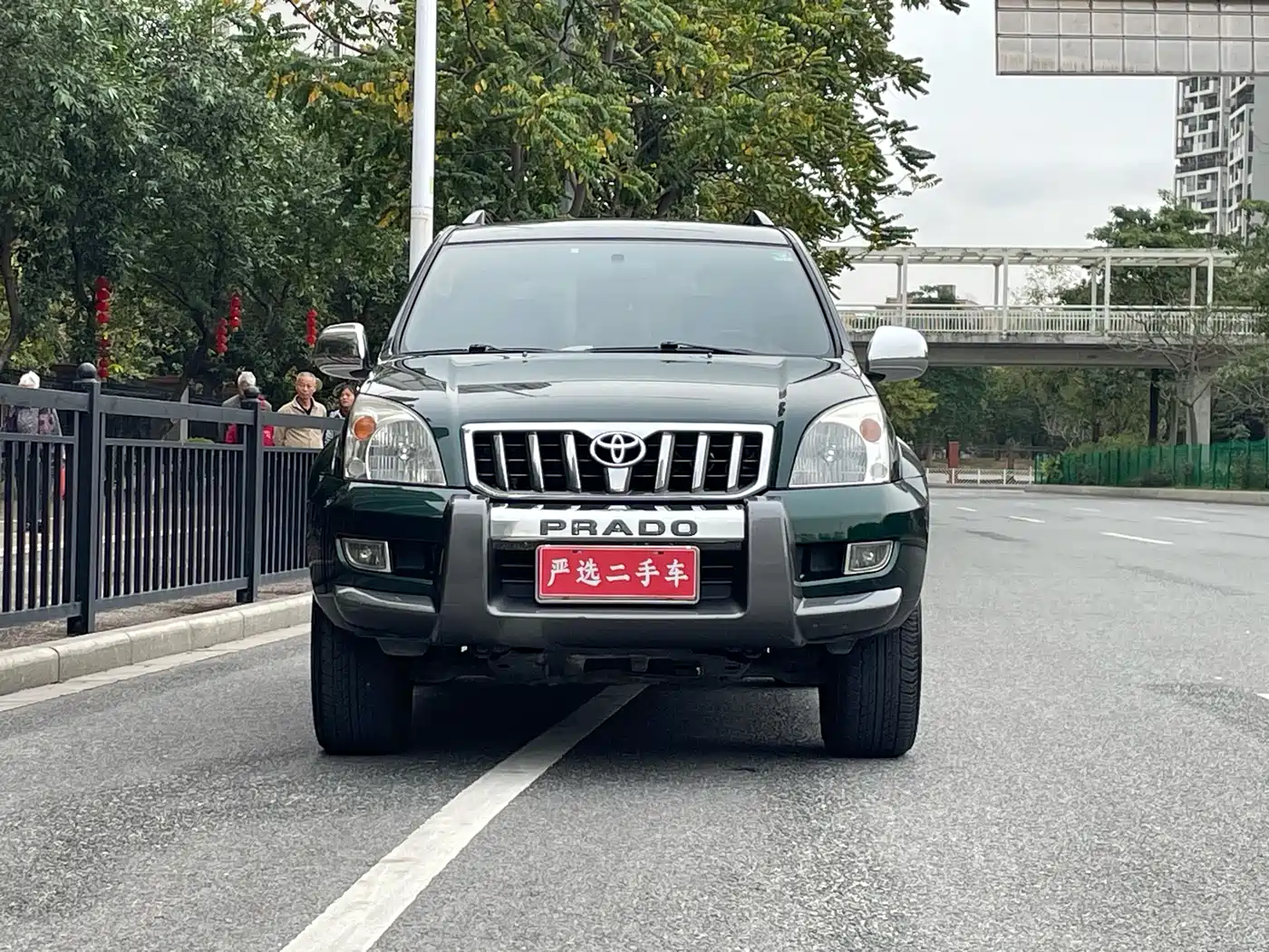 Toyota Prado (Import) фото 2