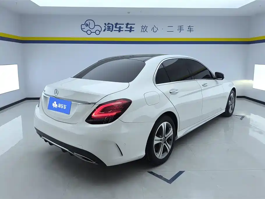 Mercedes-Benz C-Class 2019 C 260 L Sport фото 3