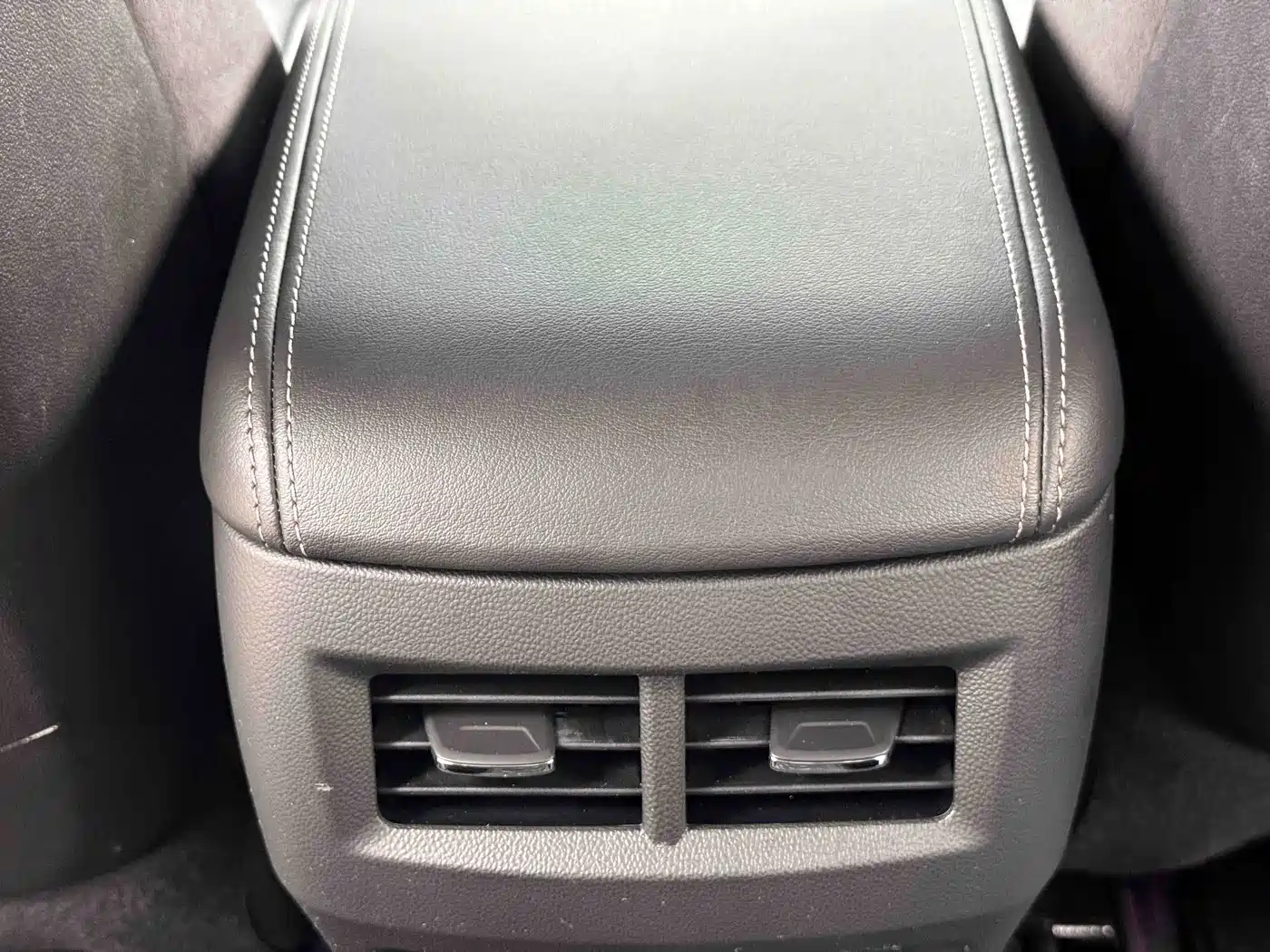Фото 7 - Cadillac CT5